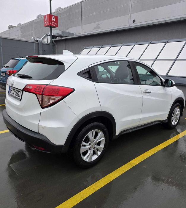Honda HR-V 1.5 i-VTEC Elegance, 2018, 74.200 km, TVA deductibil
