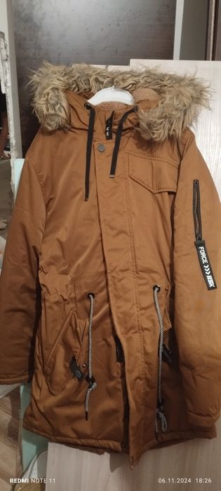 Куртка на мальчика 13-14лет