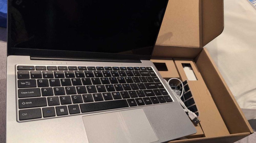 Laptop, Celeron J4025 Processor, 6GB RAM, 128GB SSD