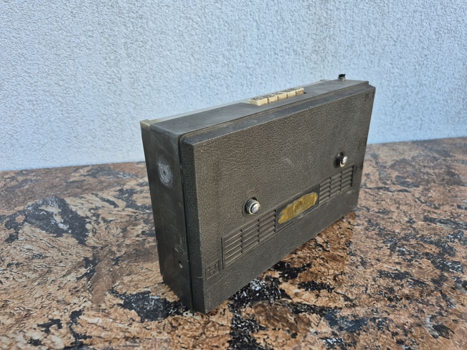 Radio receptor portabil marca Albatros S681T fabricat de Electronica