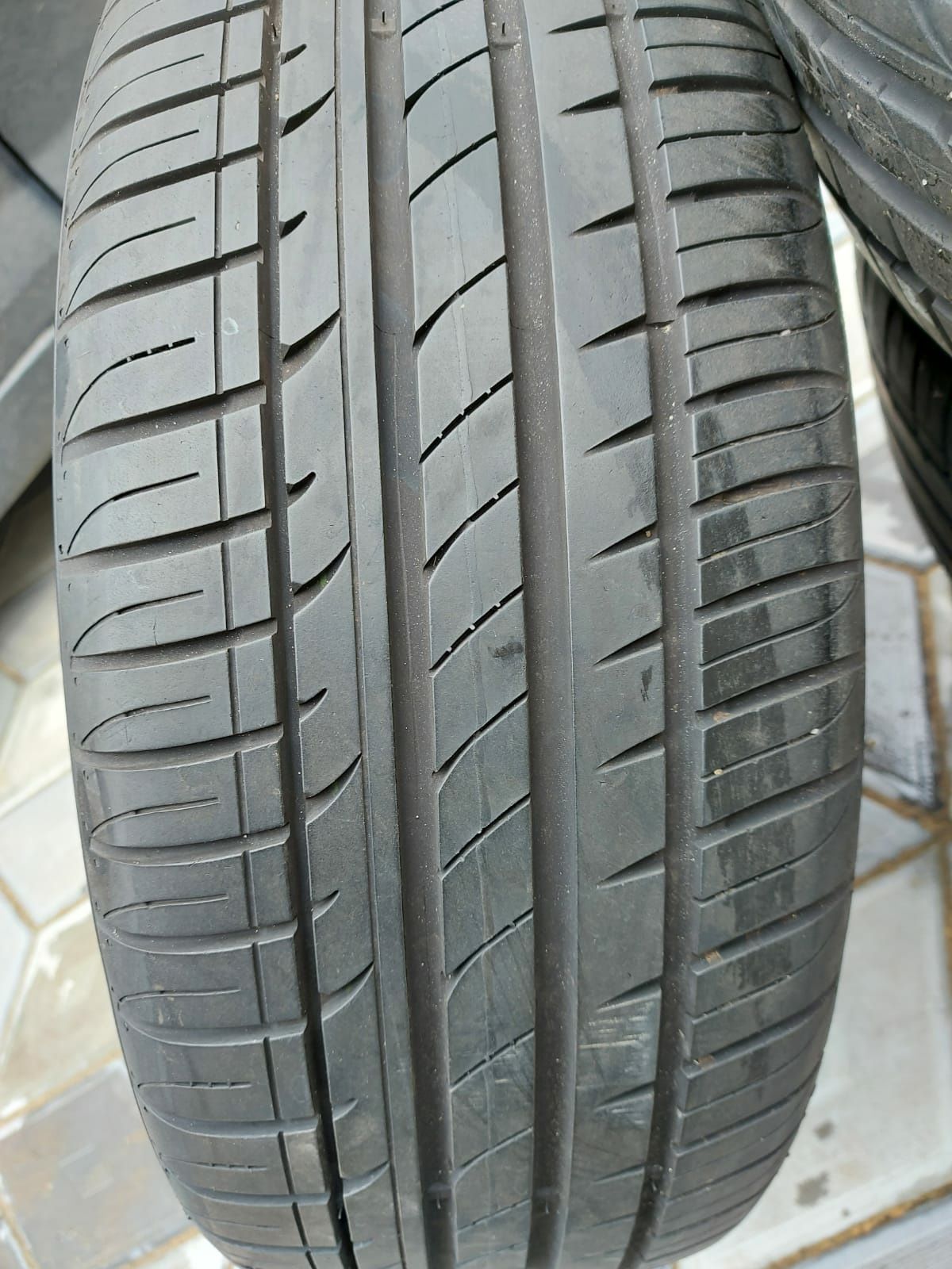 Set roti vara bmw seria 1 195 55 r 16