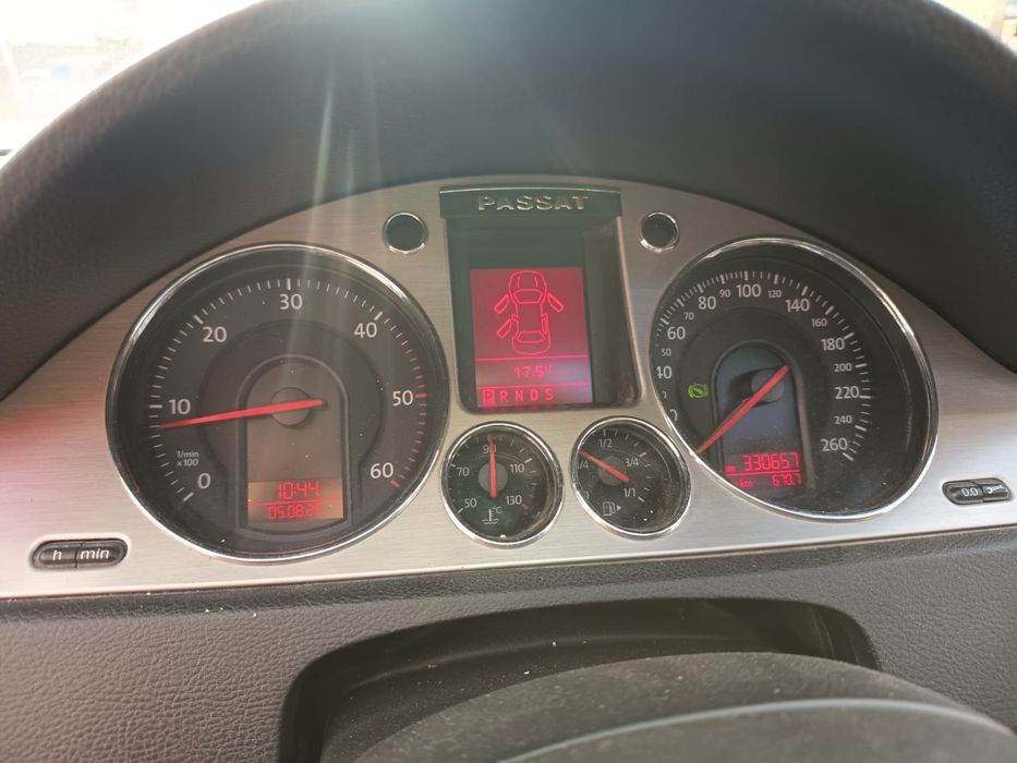Pasat b6 individual Automat 170 cp