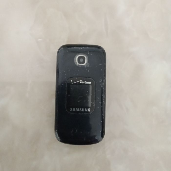Срочно продам Samsung gusto