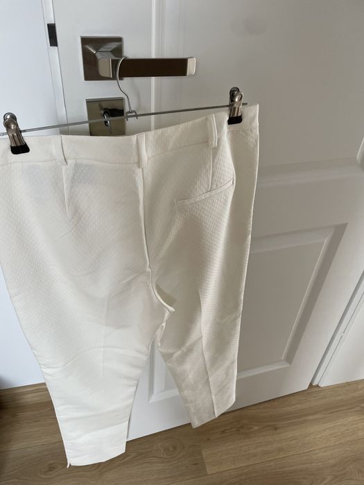 Pantaloni albi de primavara