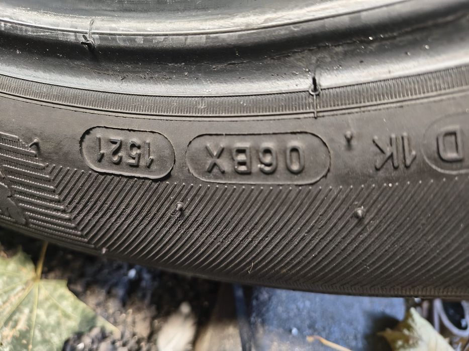 2 Cauciucuri Michelin de iarna