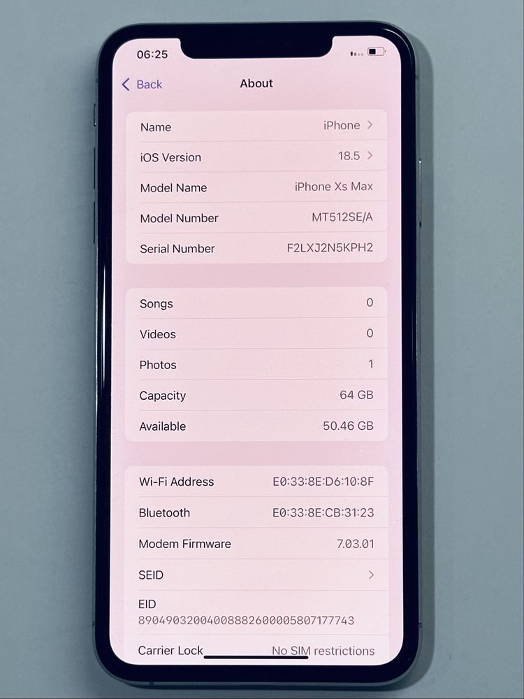 iPhone XS Max бял 93% battery