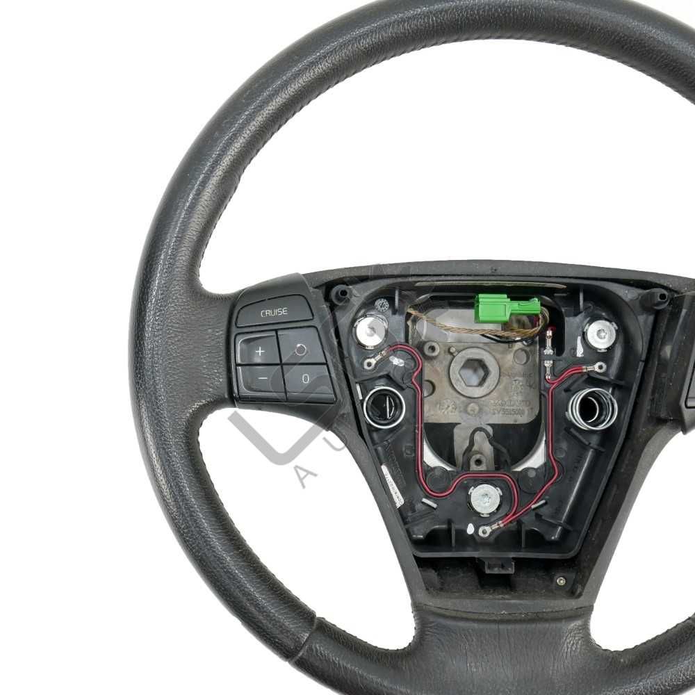 Волан Volvo C30  2006-2012  ID: 130810