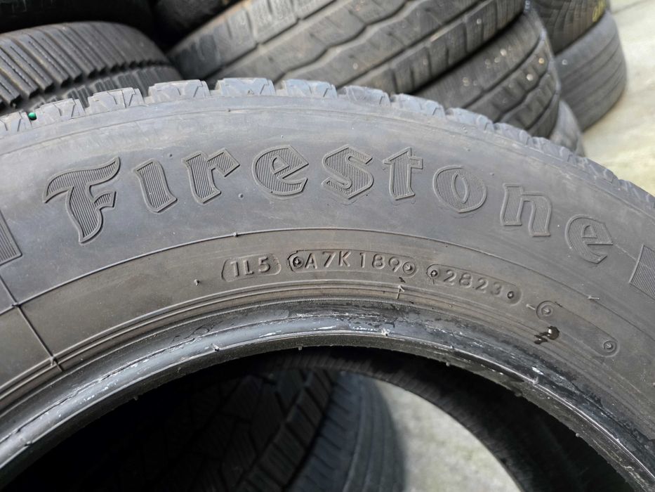 2бр Зимни гуми за бус 235 65 16 С - Firestone - DOT 2023