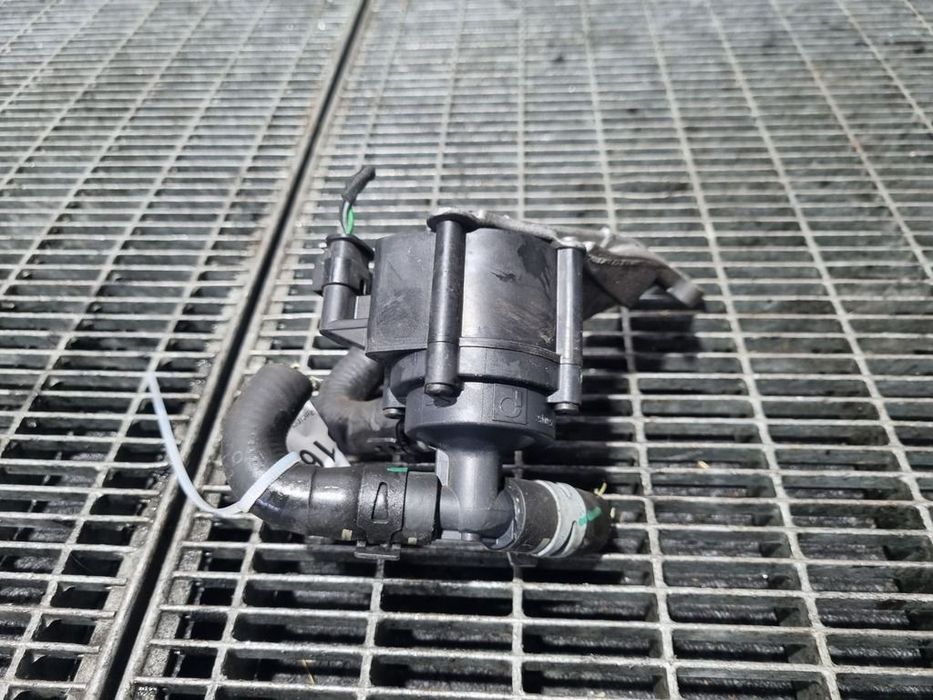 Pompa Recirculare Apa Peugeot 3008 II 1.2 B 2016 - 2020 131CP HNY (EB2DTS) HNS (EB2ADTS) ...