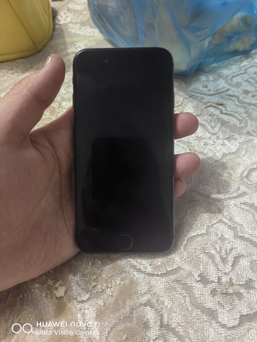 iphone 8 sotiladi