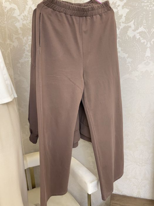 Двойка от бренда Сакинун