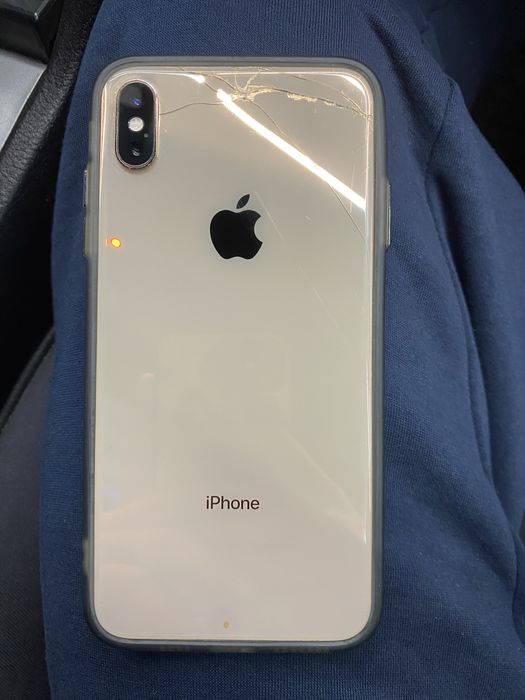Iphone XS Max 64 гб