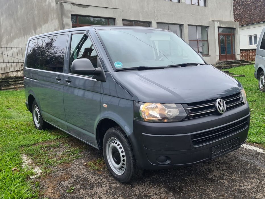 Volkswagen VW Transporter T5,  2014, 9 locuri