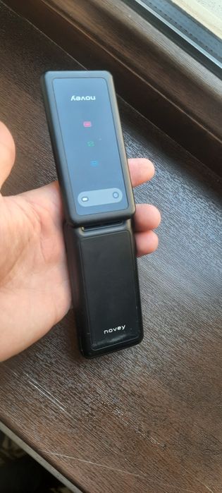 Novey  Z 320  holati yaxshi sotiladi karobka dakment bor