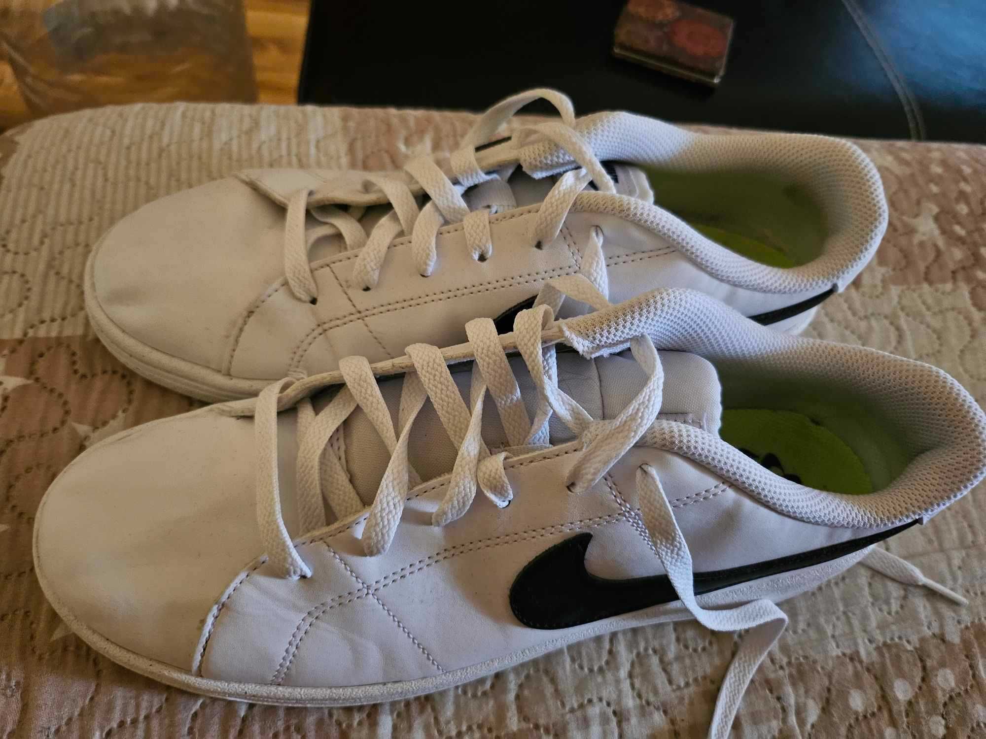 Nike маратонки пригинални 41 размер