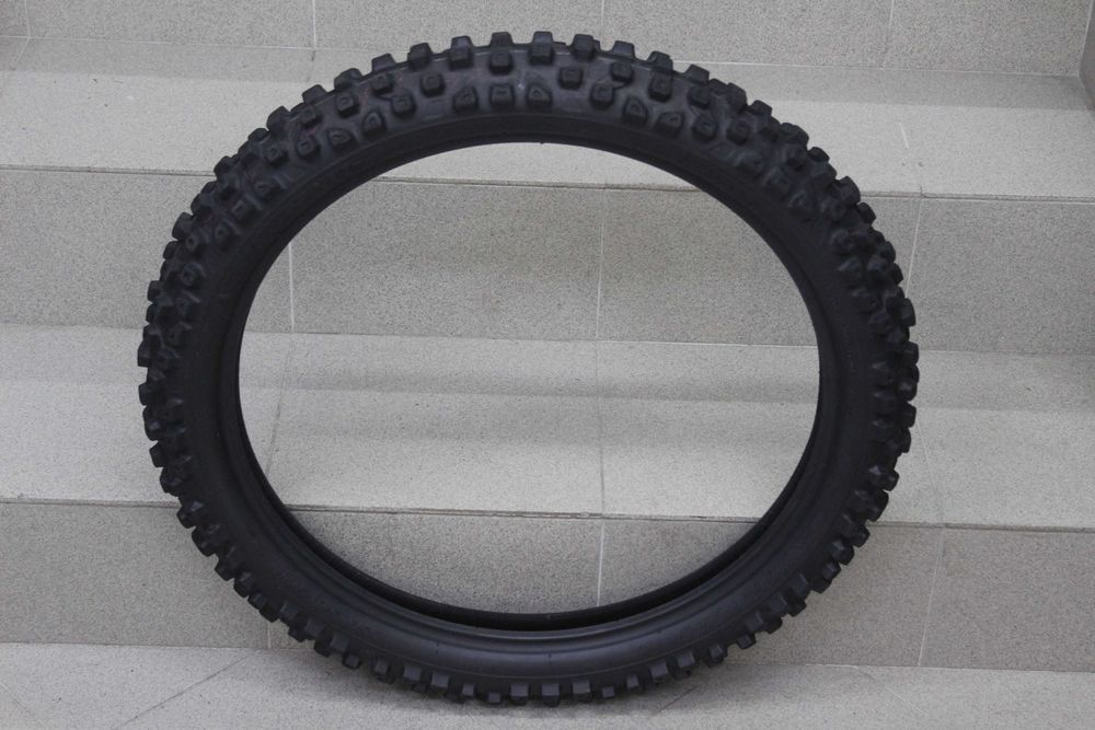 90/100-21 Bridgestone