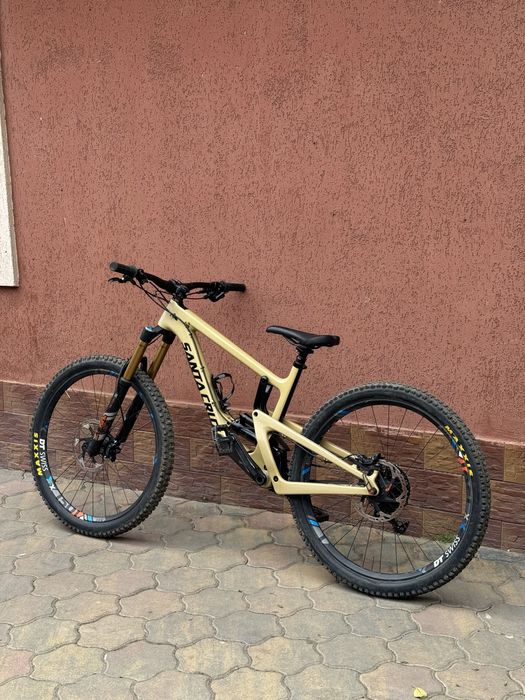 Santa Cruz Nomad C 4