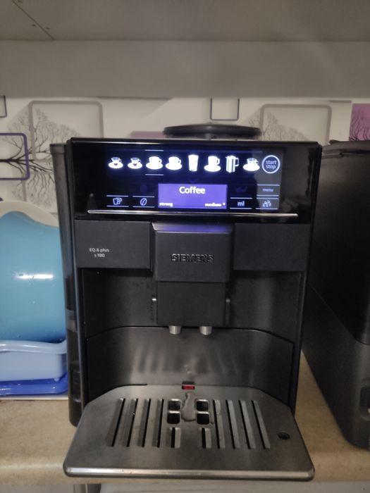 Mașina cafea Siemens EQ.6 plus S100