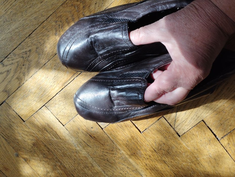 Дамски обувки номер 37