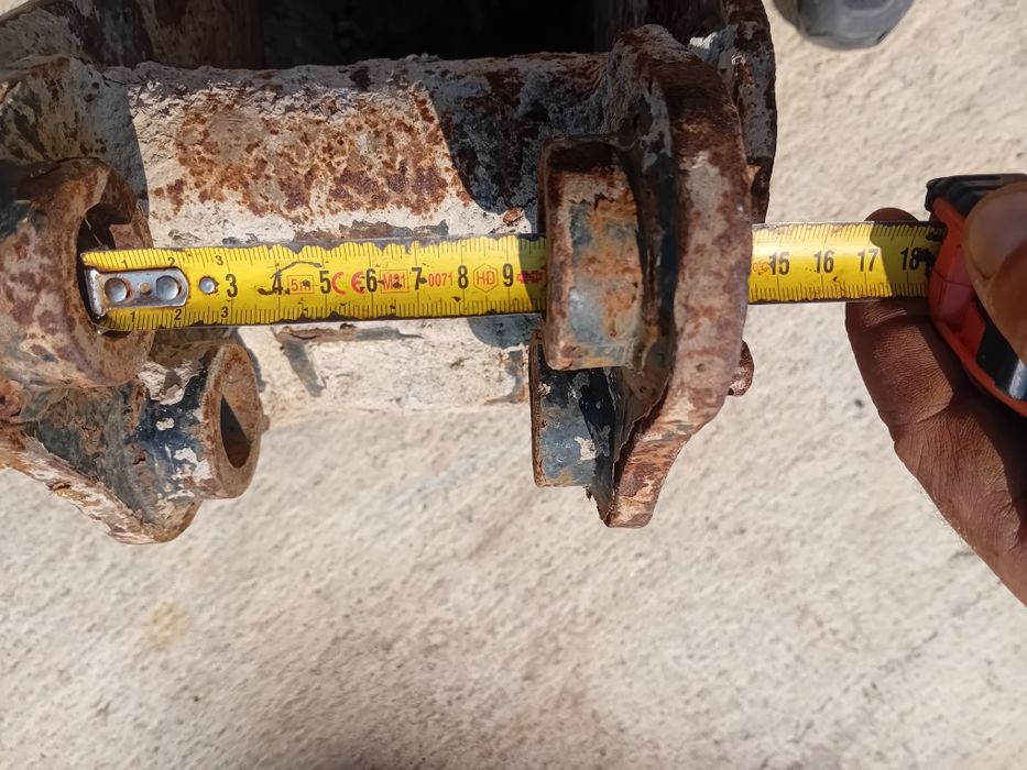 Cupa 22 cm miniexcavator 1.5 1.8 tone