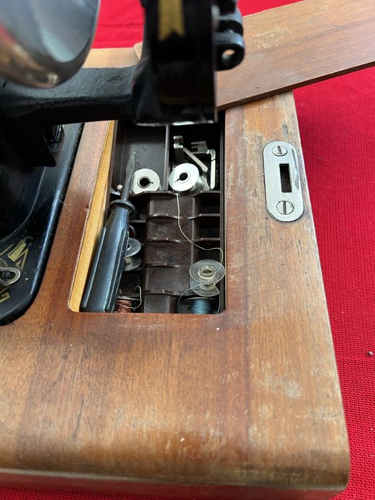 Шевна машина Naumann