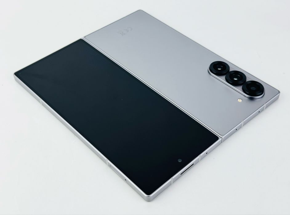 Samsung Galaxy Z Fold 6 5G 256GB 12RAM Silver Отличен! Гаранция!