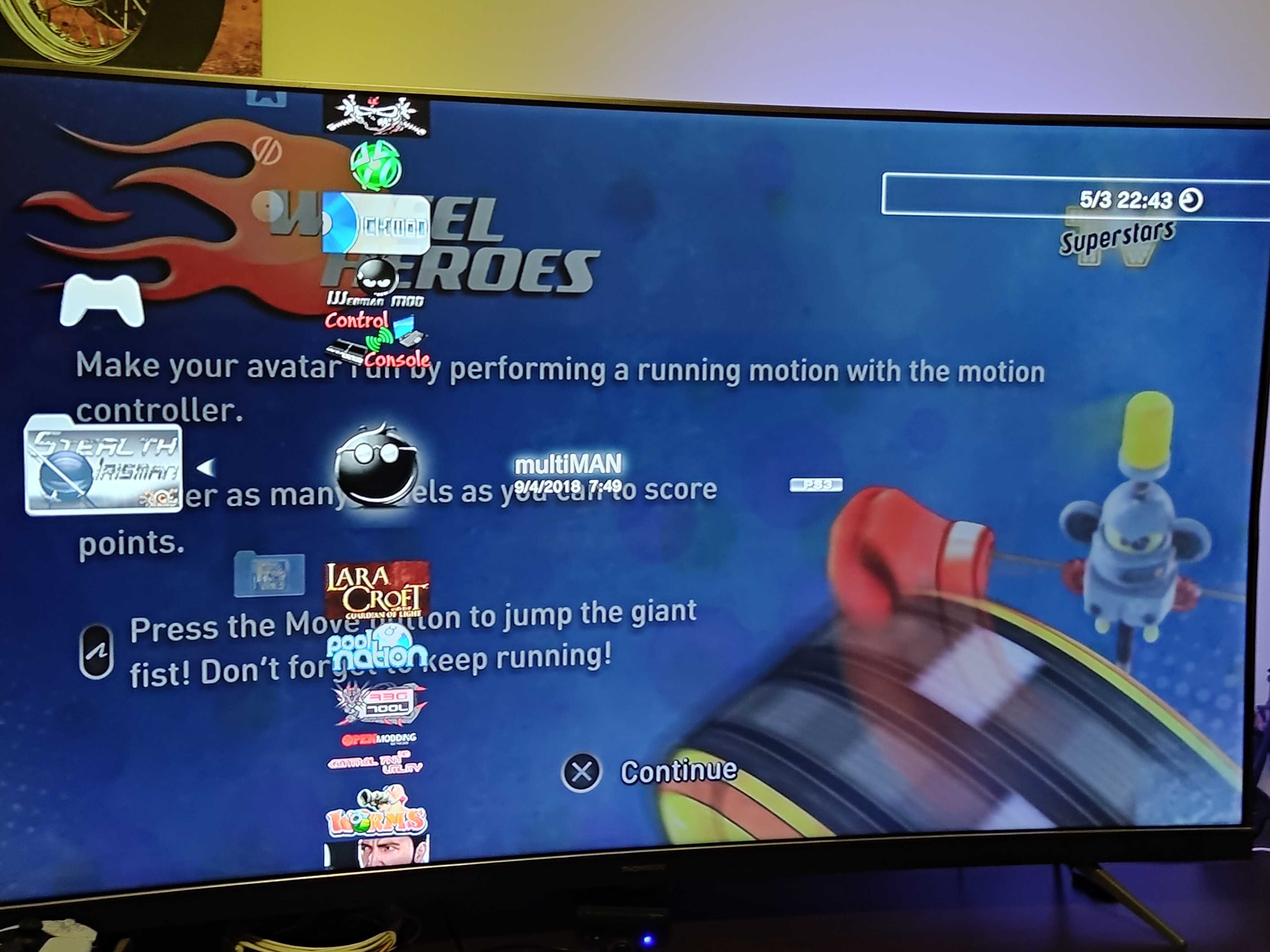 PS3 slim 160GB + hard disk 500gb + ps move 70 игри!