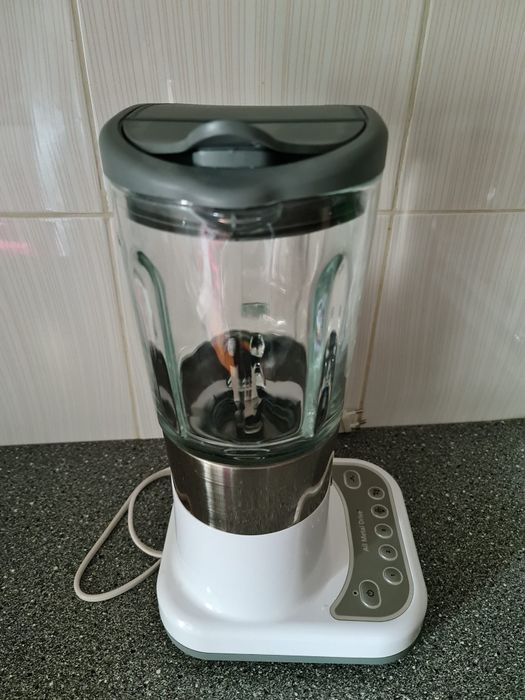 Blender storcator fructe