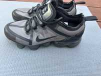 Маратонки Nike Vapormax номер 38