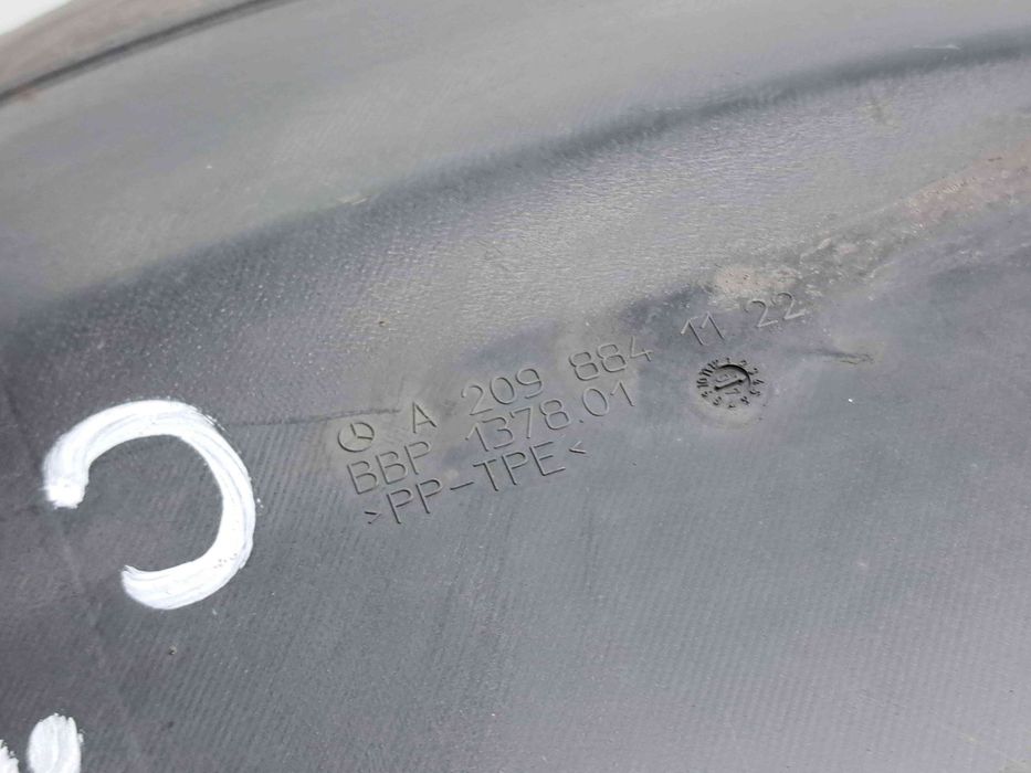 Carenaj roata stanga fata Mercedes Clasa CLK (C209) [Fabr 2002-2009]