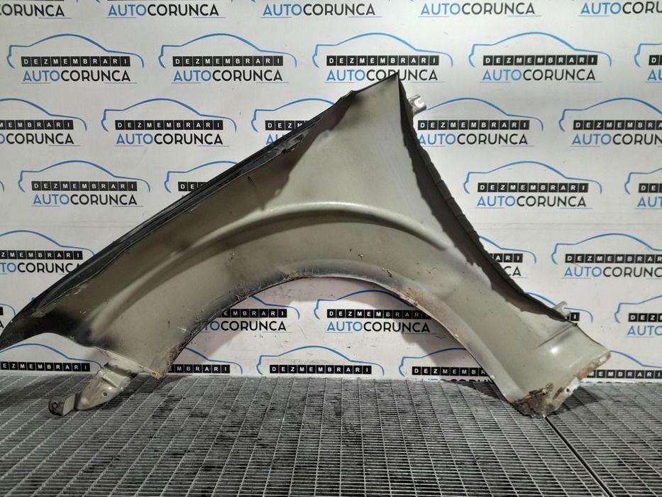 Aripa Dreapta Fata Nissan Navara D40 Facelift 2010 - 2015 4 Usi NEGRU (979) LOVITA