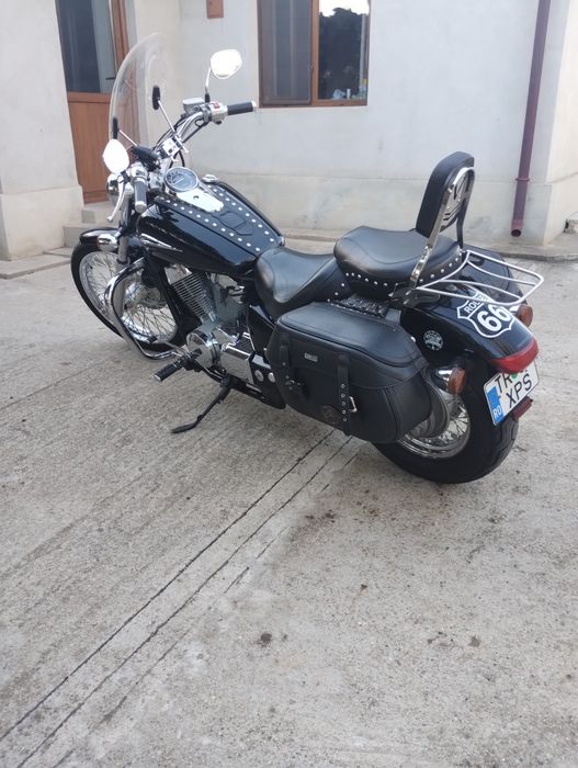 Honda shadow spirit 750
