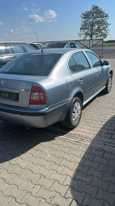 Dezmembram Skoda Octavia 1 1.6 benzina an fabricatie 2004