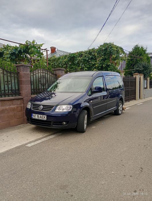 Volkswagen Caddy Maxi 7 locuri