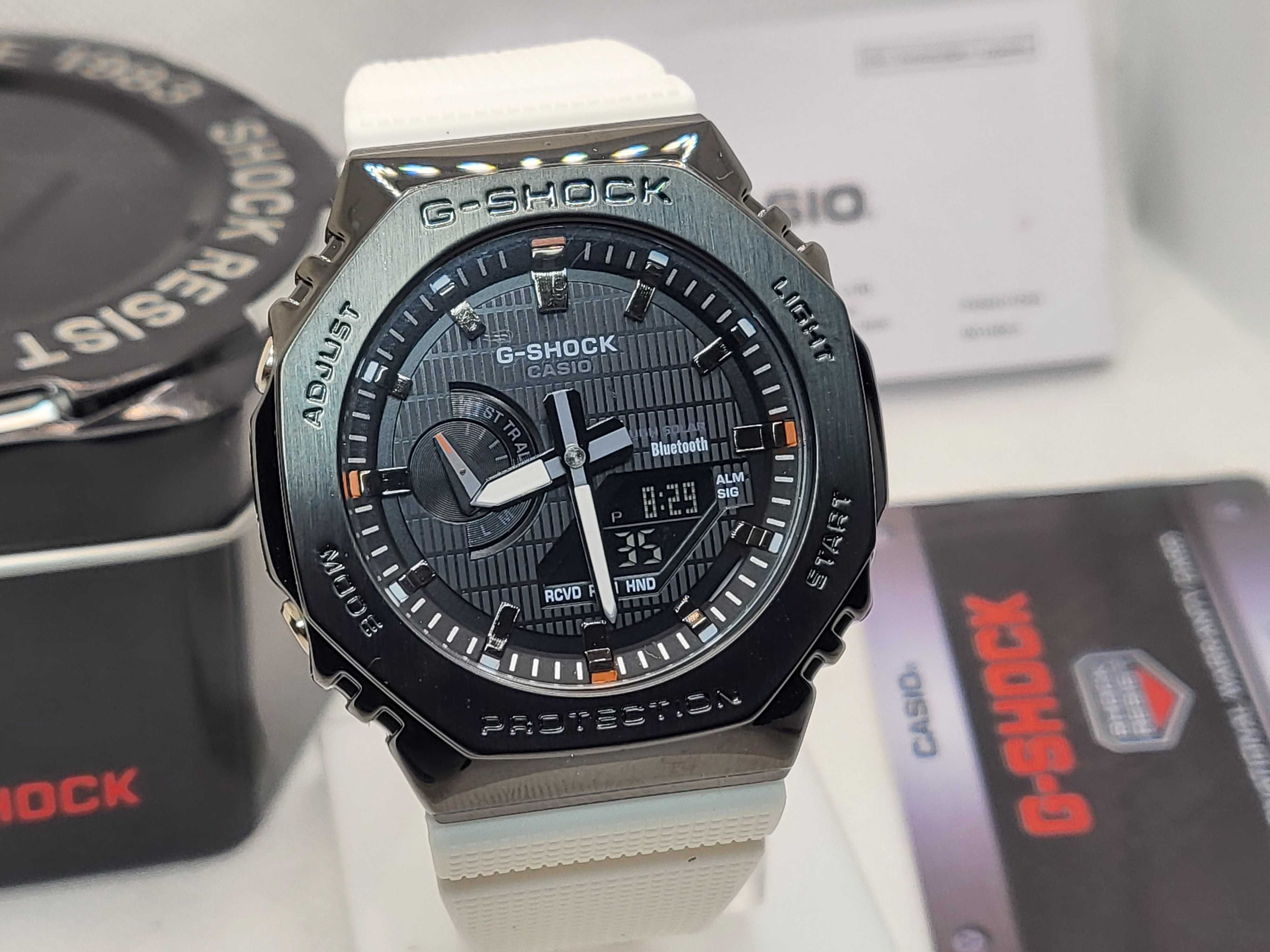 CEAS Casio g shock gm-2100 WHITE Metal , NOU, Garantie 2 ANI