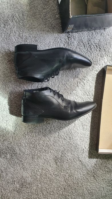 Ghete piele barbat negru