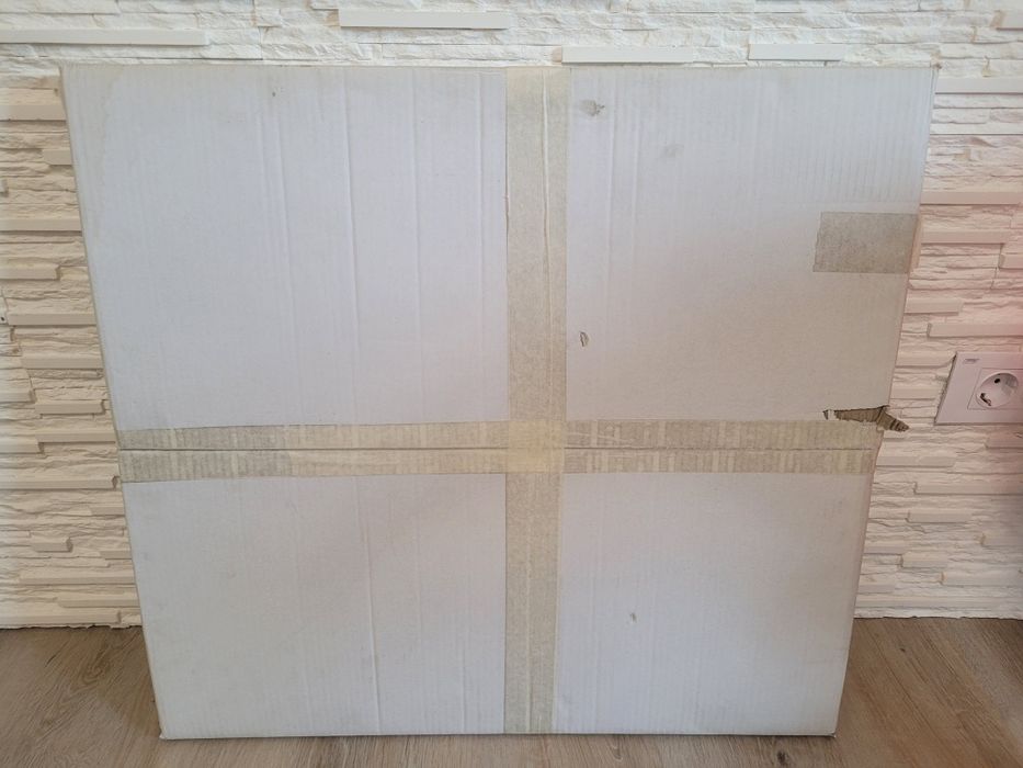 Oglinda decorativa Roca Cube 65 x 60 cm