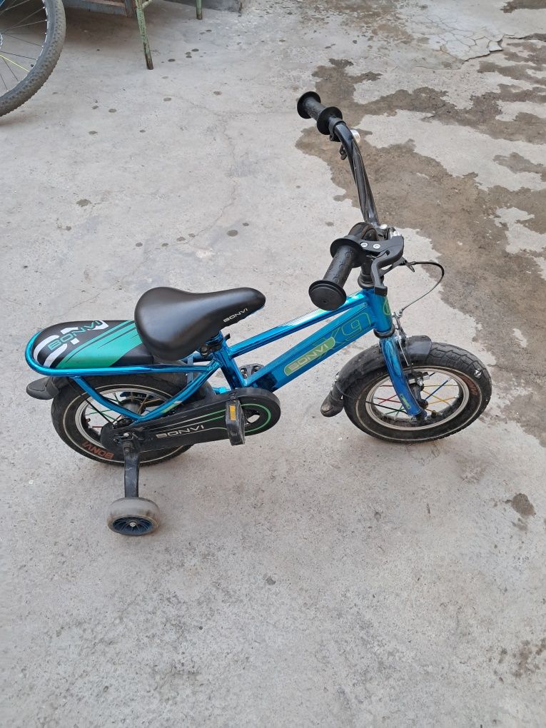 Продаётся велик за 300тыс