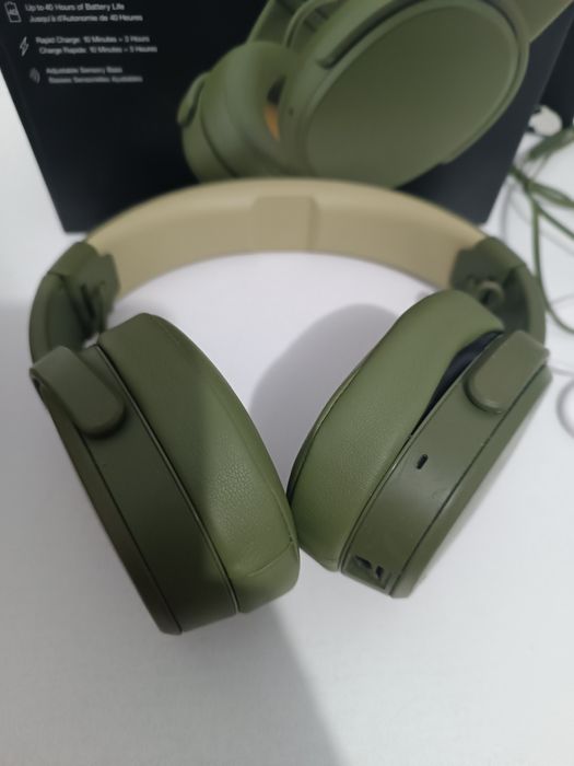 Casti wireless skullcandy crusher