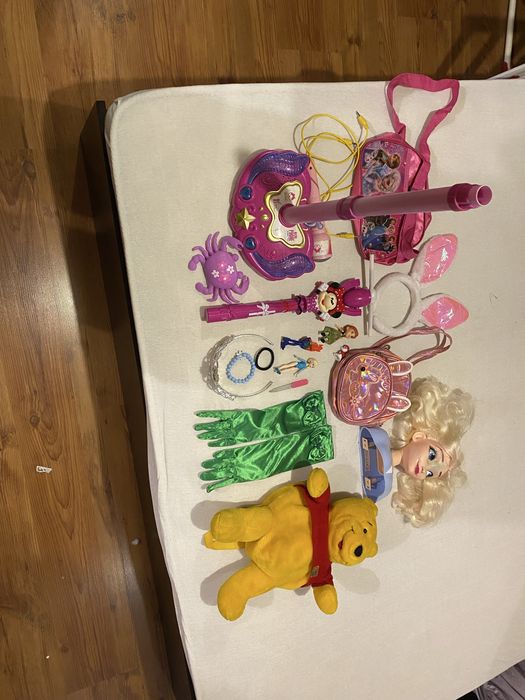 Подаряват се играчки