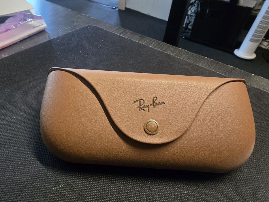 Toc carcasa incarcator ray-ban meta gen2