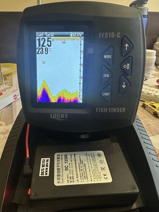 Лодка за захранка Boatman Actor Plus и сонар