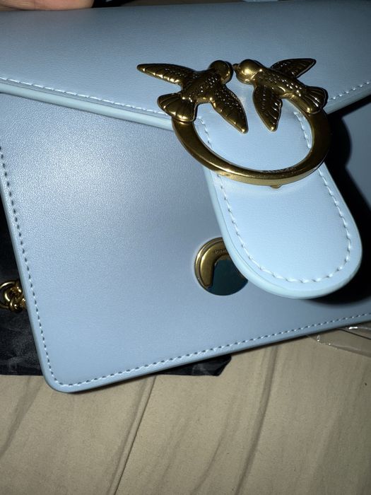 Pinko. NFC. Нова чантичка от естествена кожа