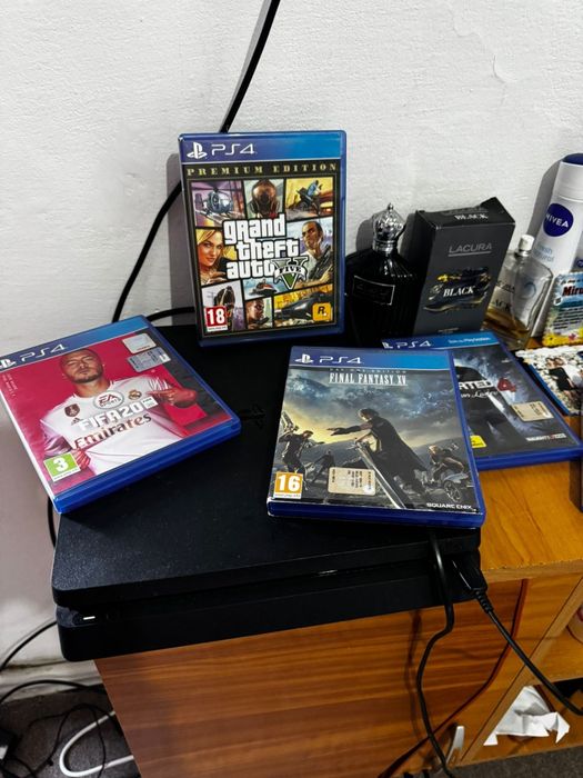 Playstation 4 impecabil