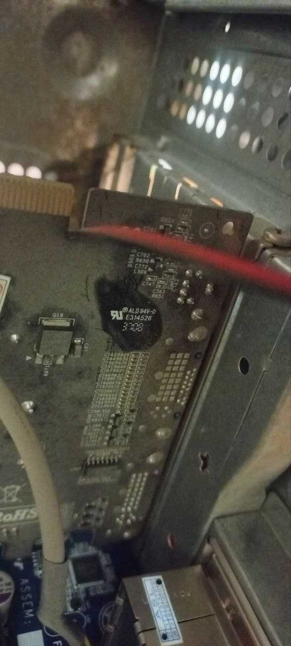 Продам компьютер настольный DDR2