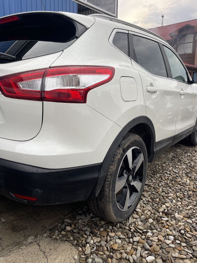 Injectoare Nissan Qashqai j11 1.5 dci 2016