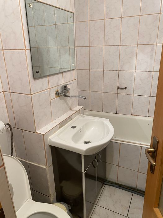 Inchiriez garsoniera zona Imparatul Traian