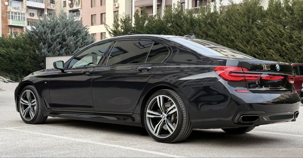 Bmw 750 Li Оригинален M-packet Carbon