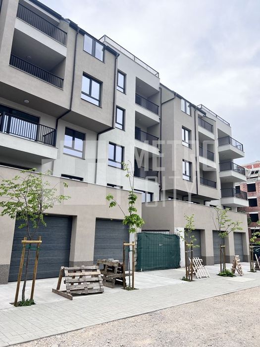 Продава се Четиристаен апартамент в София, Овча купел - 113 кв.м за 2071 €/кв.м - Снимка #7