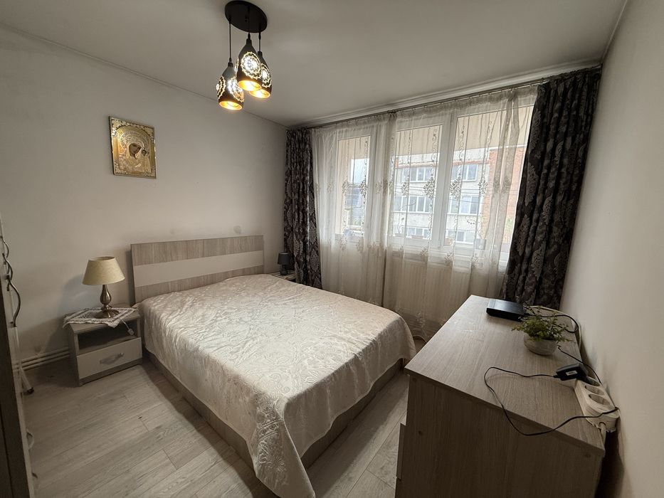 Apartament cu 3 camere / 57,48 mp / izolat complet